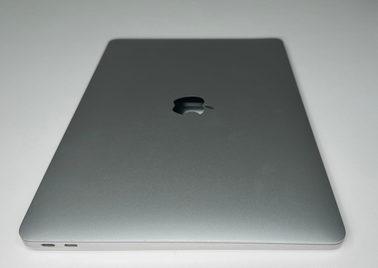 MacBook Air 13” A2179 2020 Intel Core i3 8GB 256GB Plata | Reacondicionado